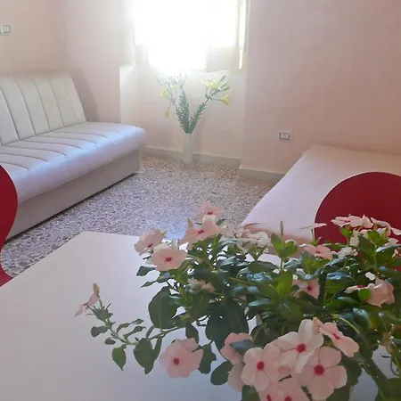Casa Romantica Bed & Breakfast 3*